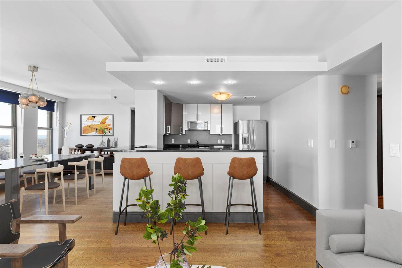 East/South Tower Condo - Residential