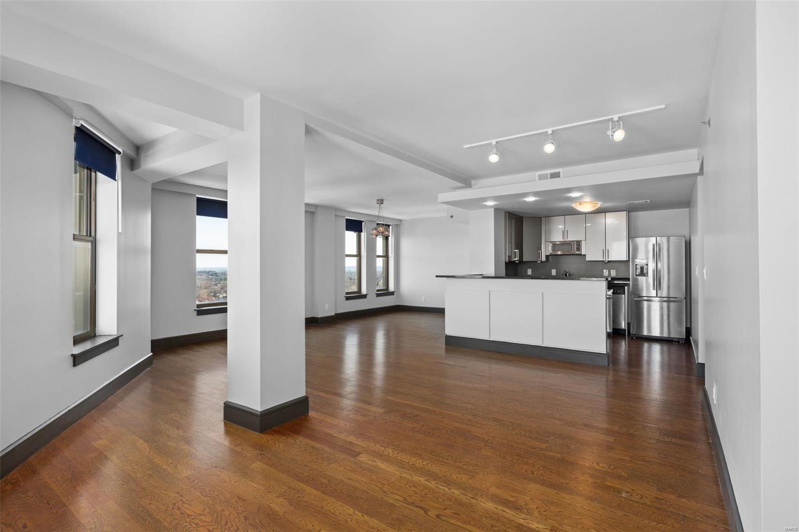 East/South Tower Condo - Residential