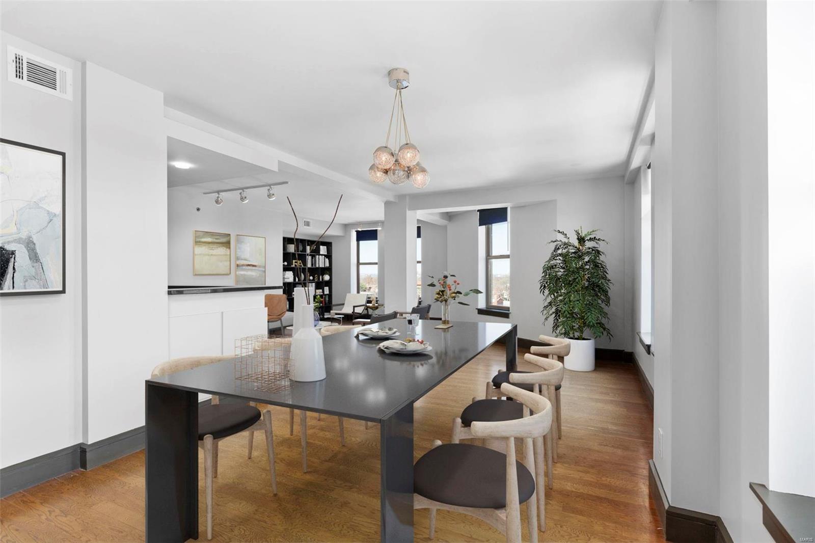 East/South Tower Condo - Residential