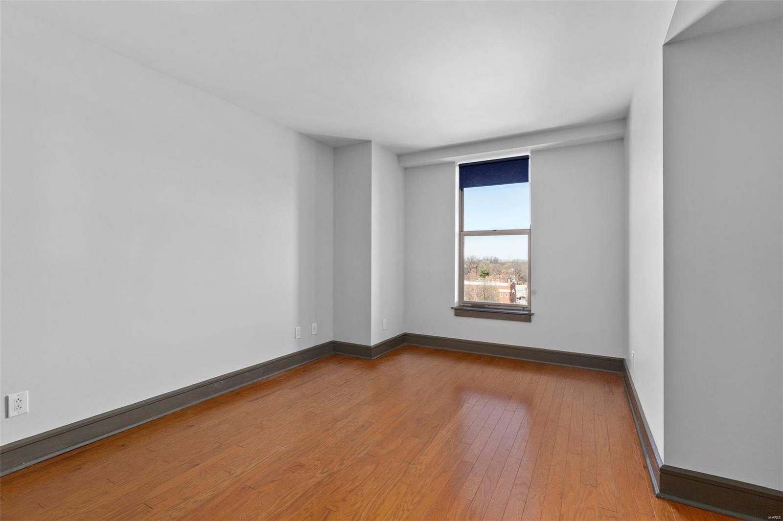 East/South Tower Condo - Residential