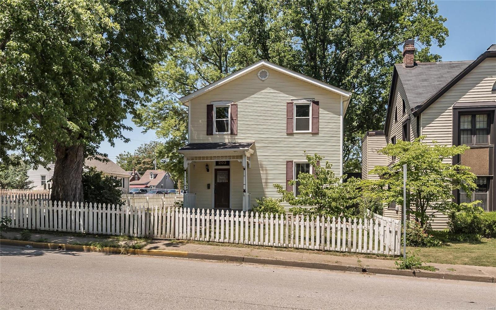 City/St Charles - Residential