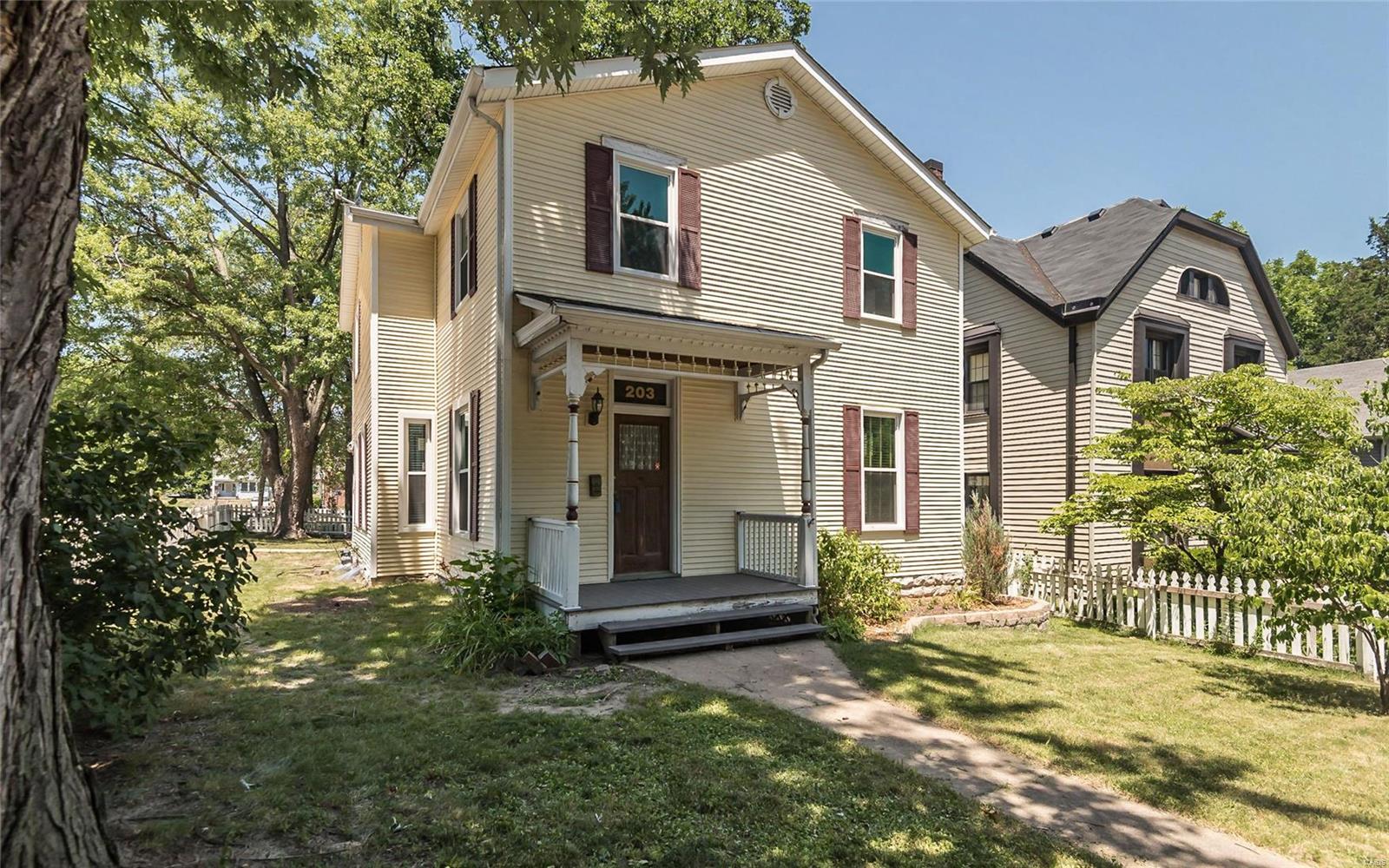 City/St Charles - Residential