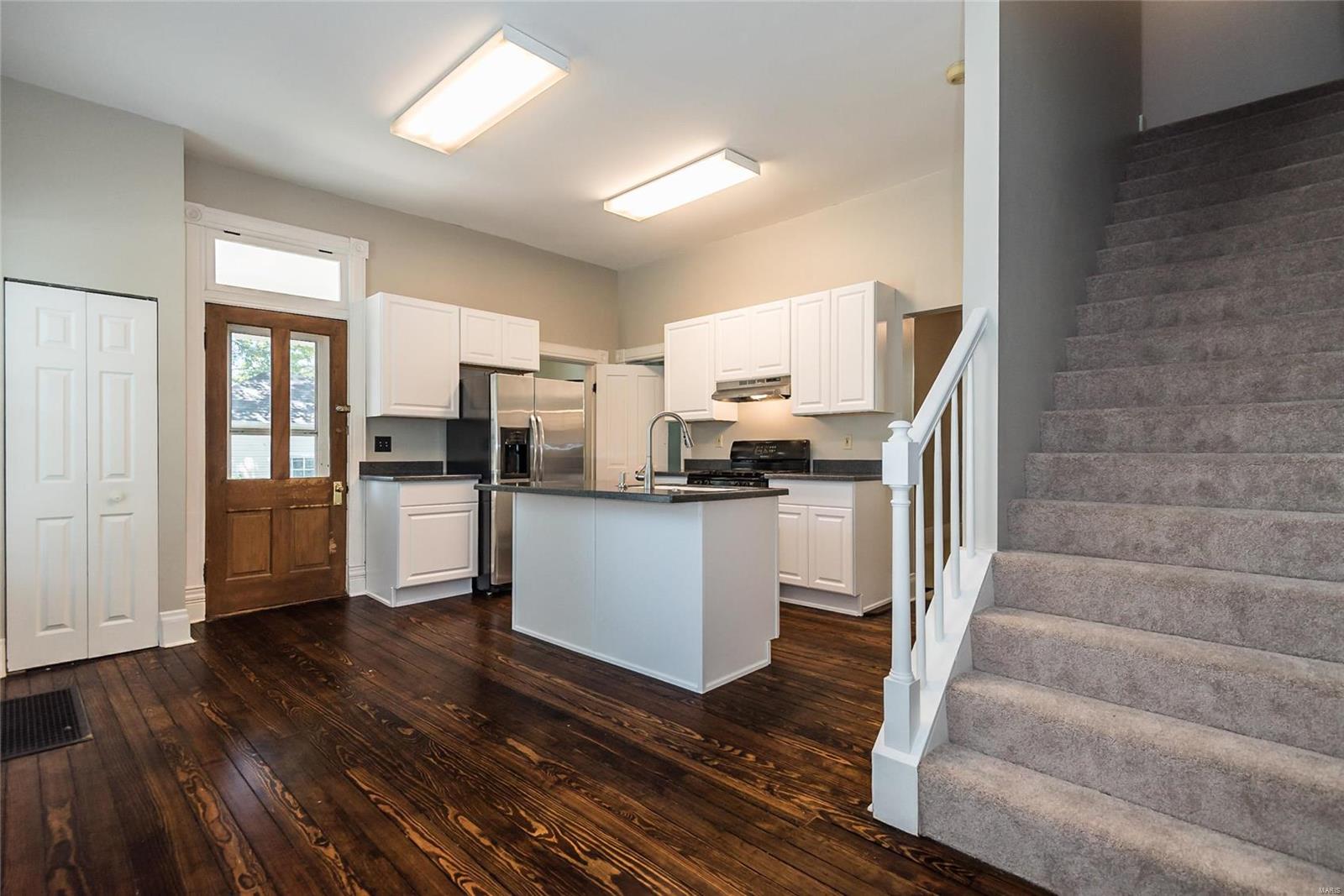 City/St Charles - Residential