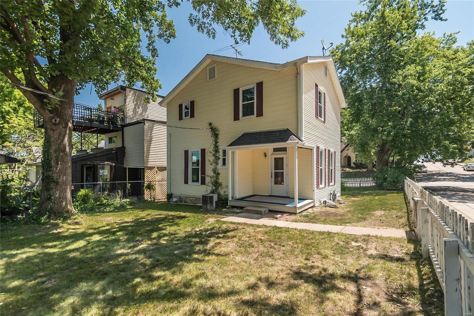 City/St Charles - Residential