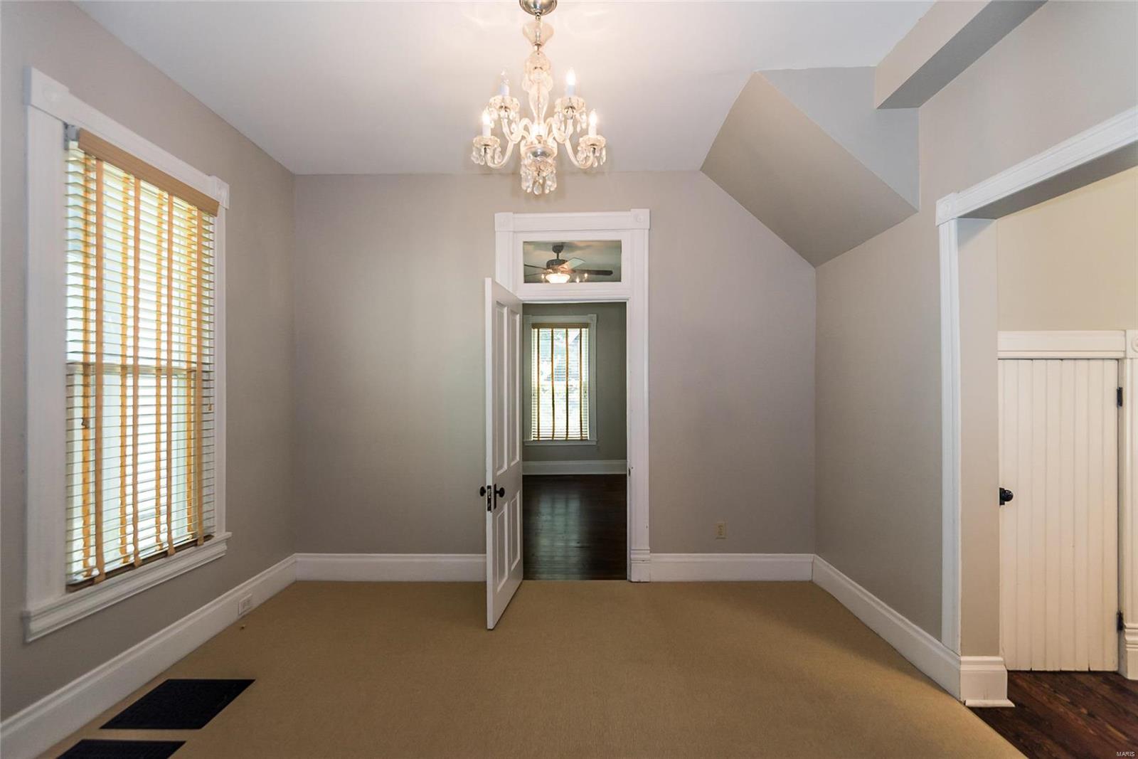 City/St Charles - Residential