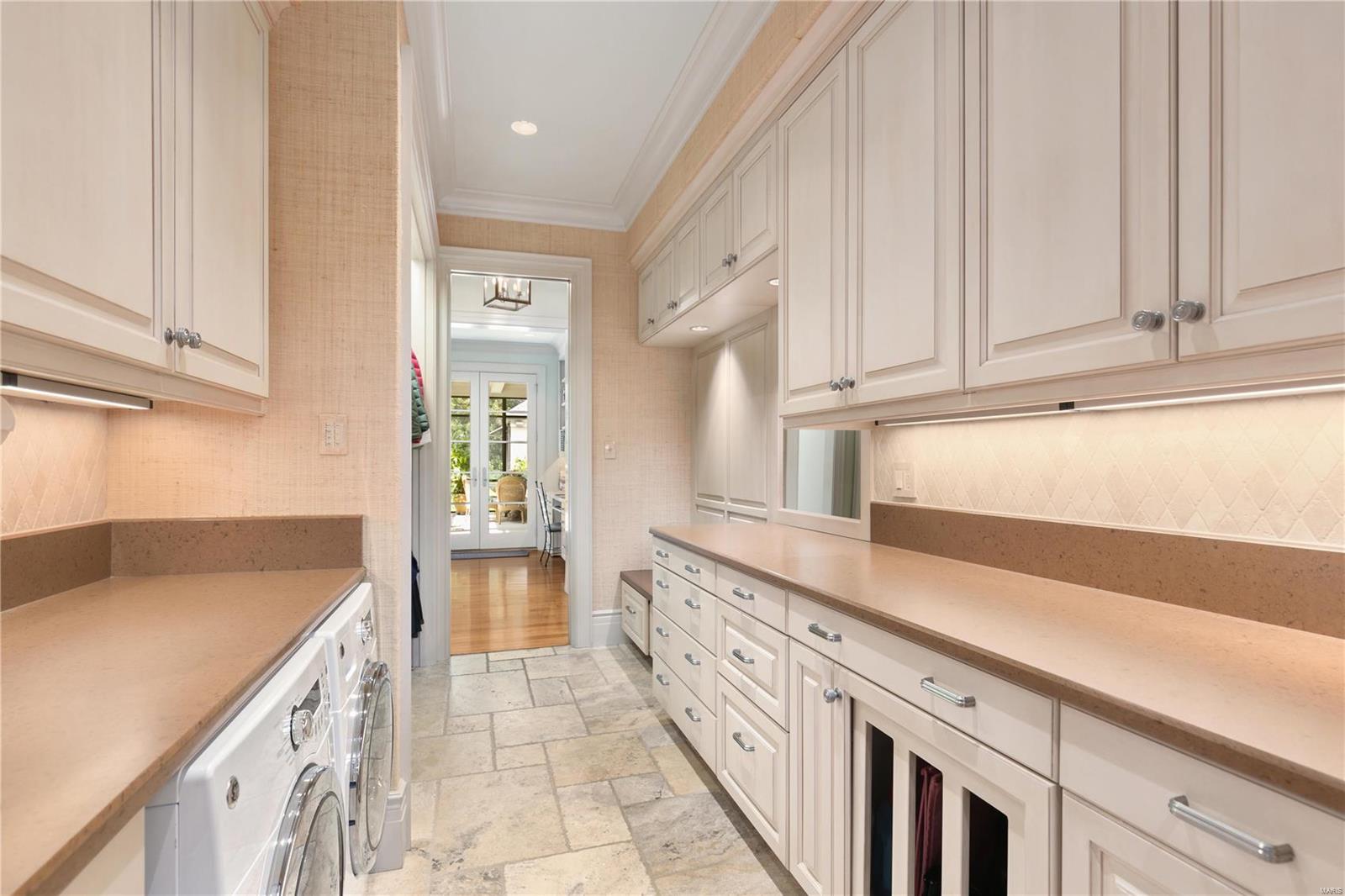 Warson Hills - Residential