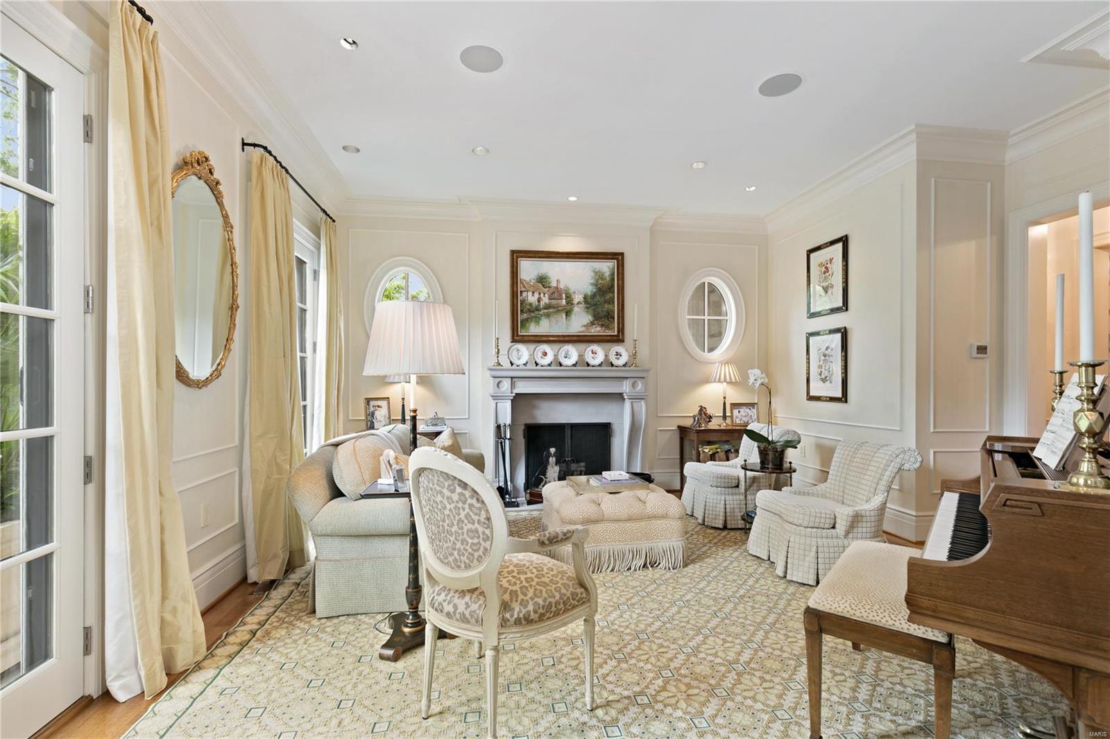 Warson Hills - Residential