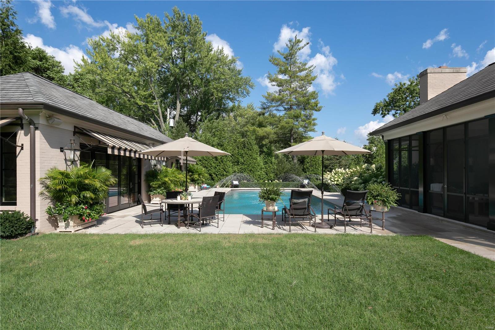 Warson Hills - Residential