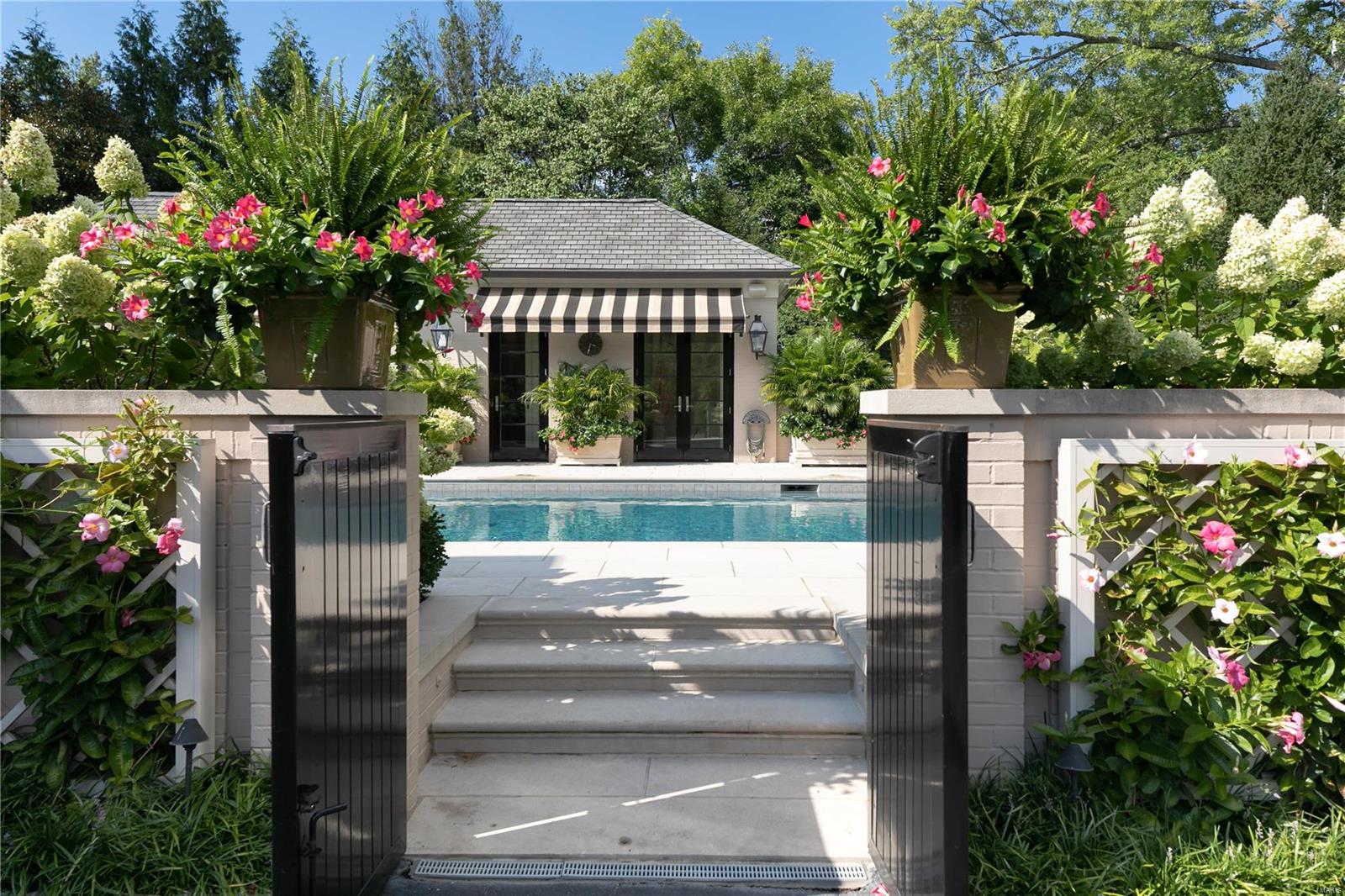 Warson Hills - Residential