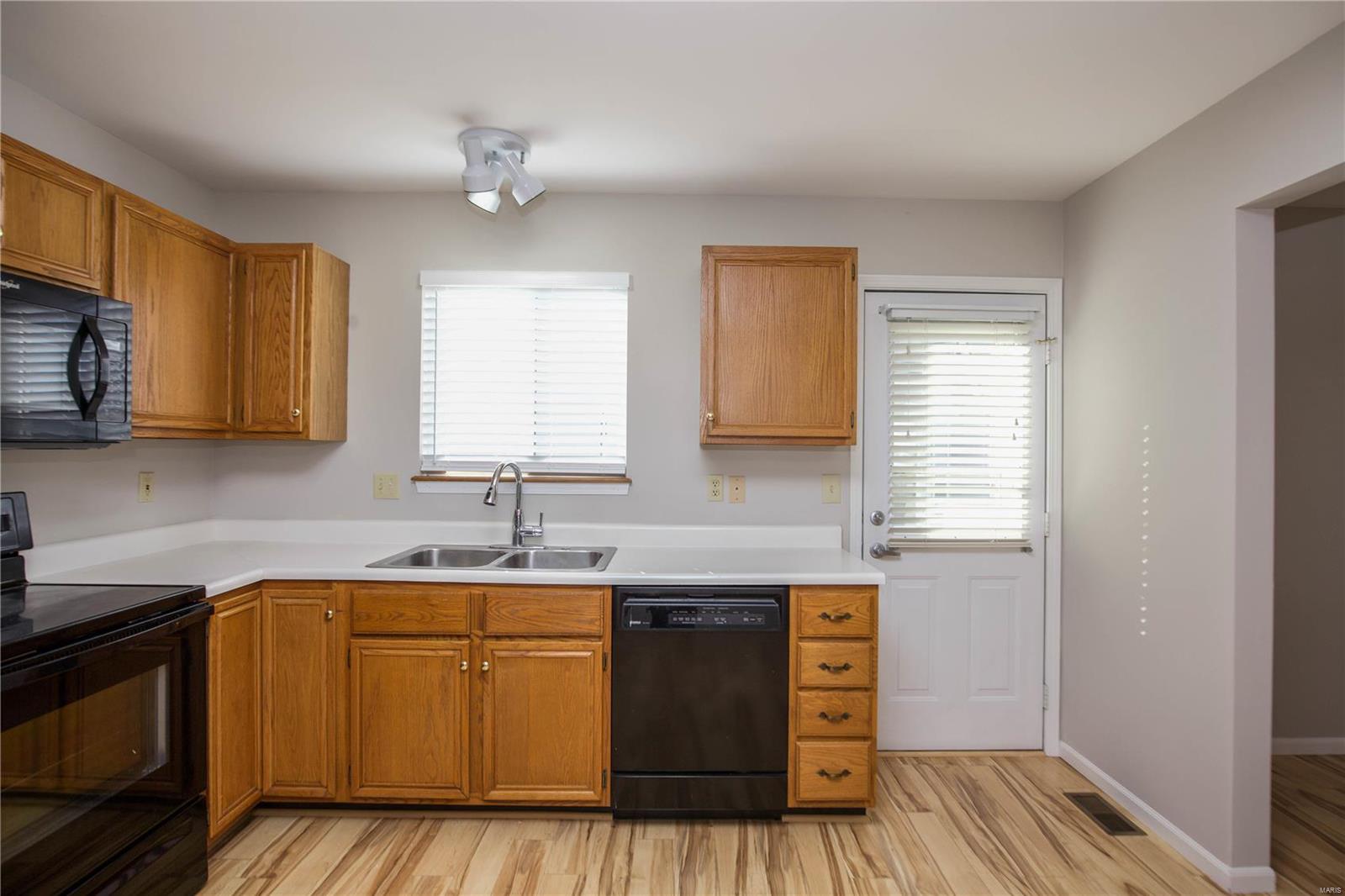 Stone Ridge Estate At Hearth Stone - Residential Lease