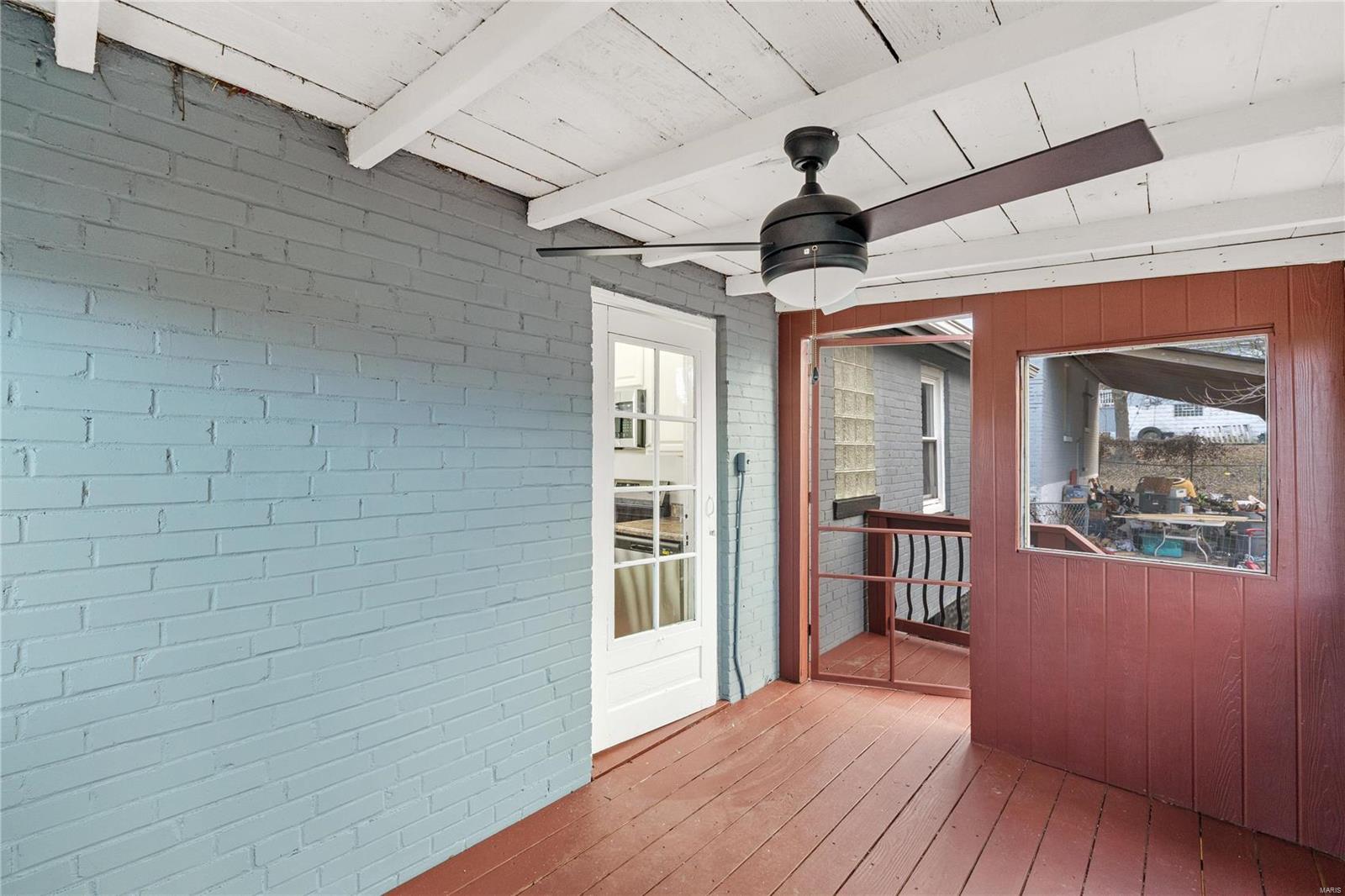 St Louis, Missouri 63125, United States, 2 Bedrooms Bedrooms, ,1 BathroomBathrooms,Residential,Pending,22400