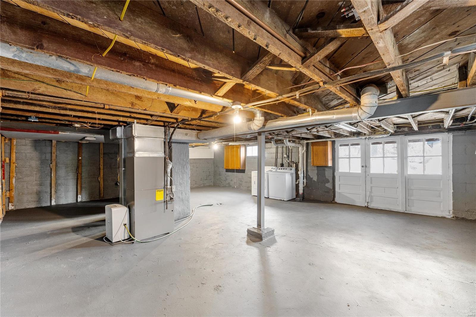 St Louis, Missouri 63125, United States, 2 Bedrooms Bedrooms, ,1 BathroomBathrooms,Residential,Pending,22400