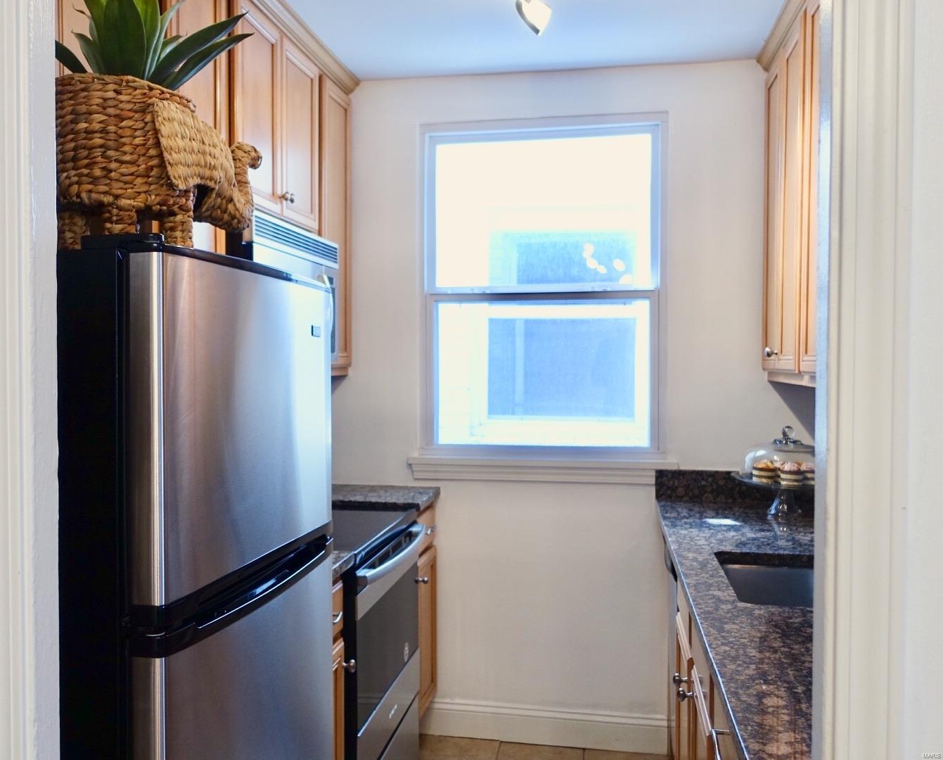 7569-7571 Buckingham Condo - Residential