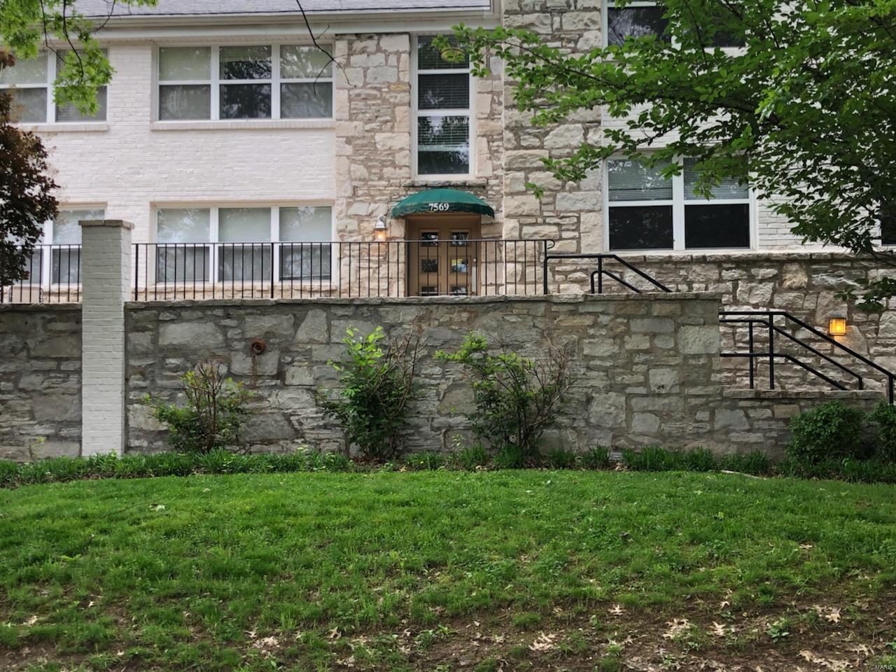 7569-7571 Buckingham Condo - Residential