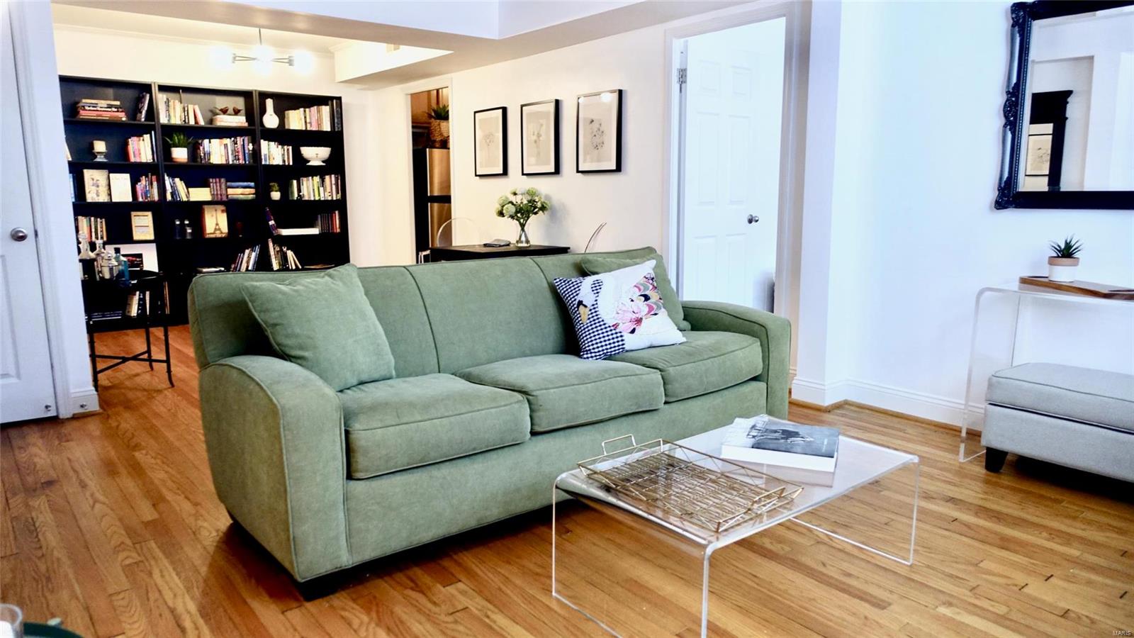 7569-7571 Buckingham Condo - Residential