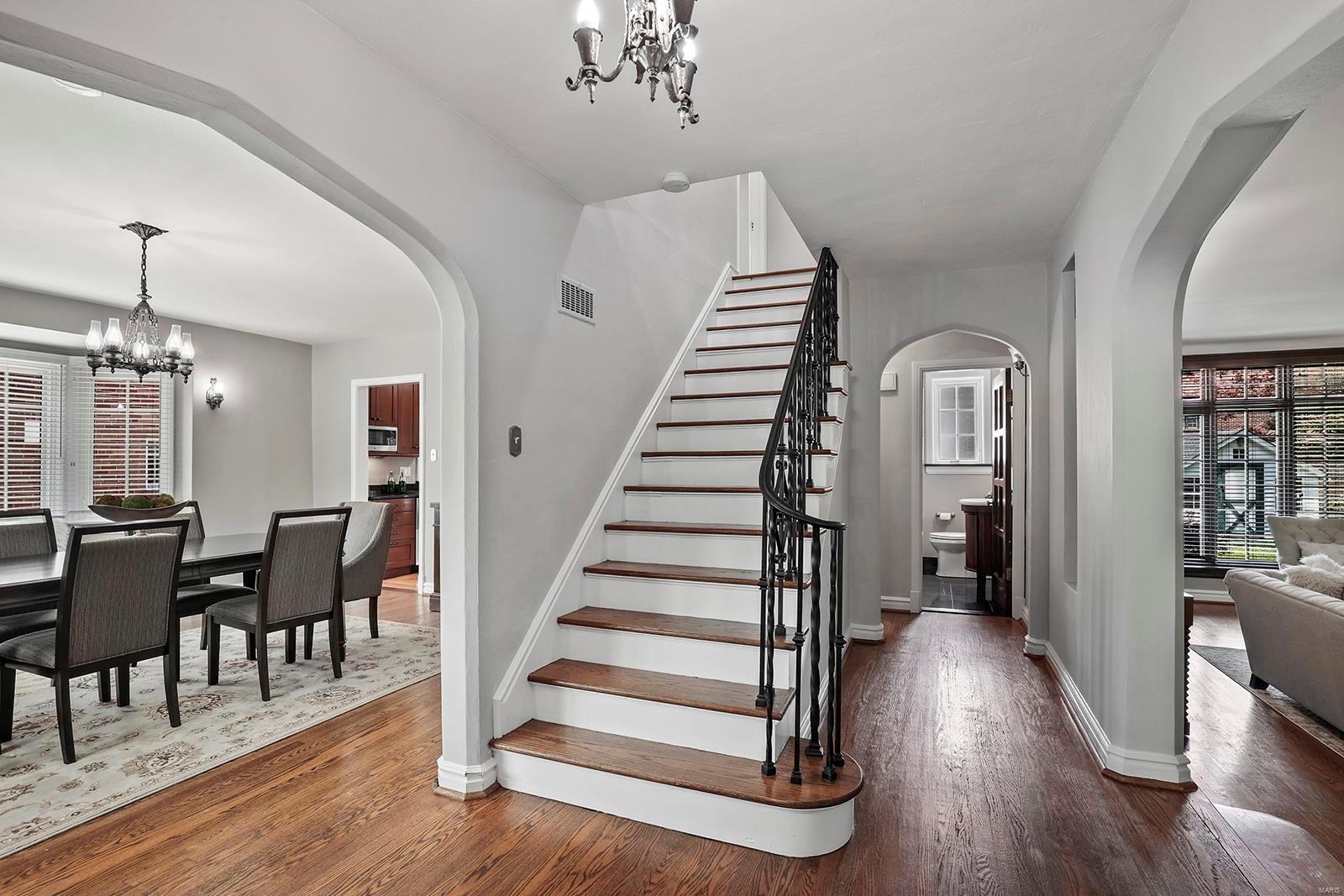 Davis Place - Residential