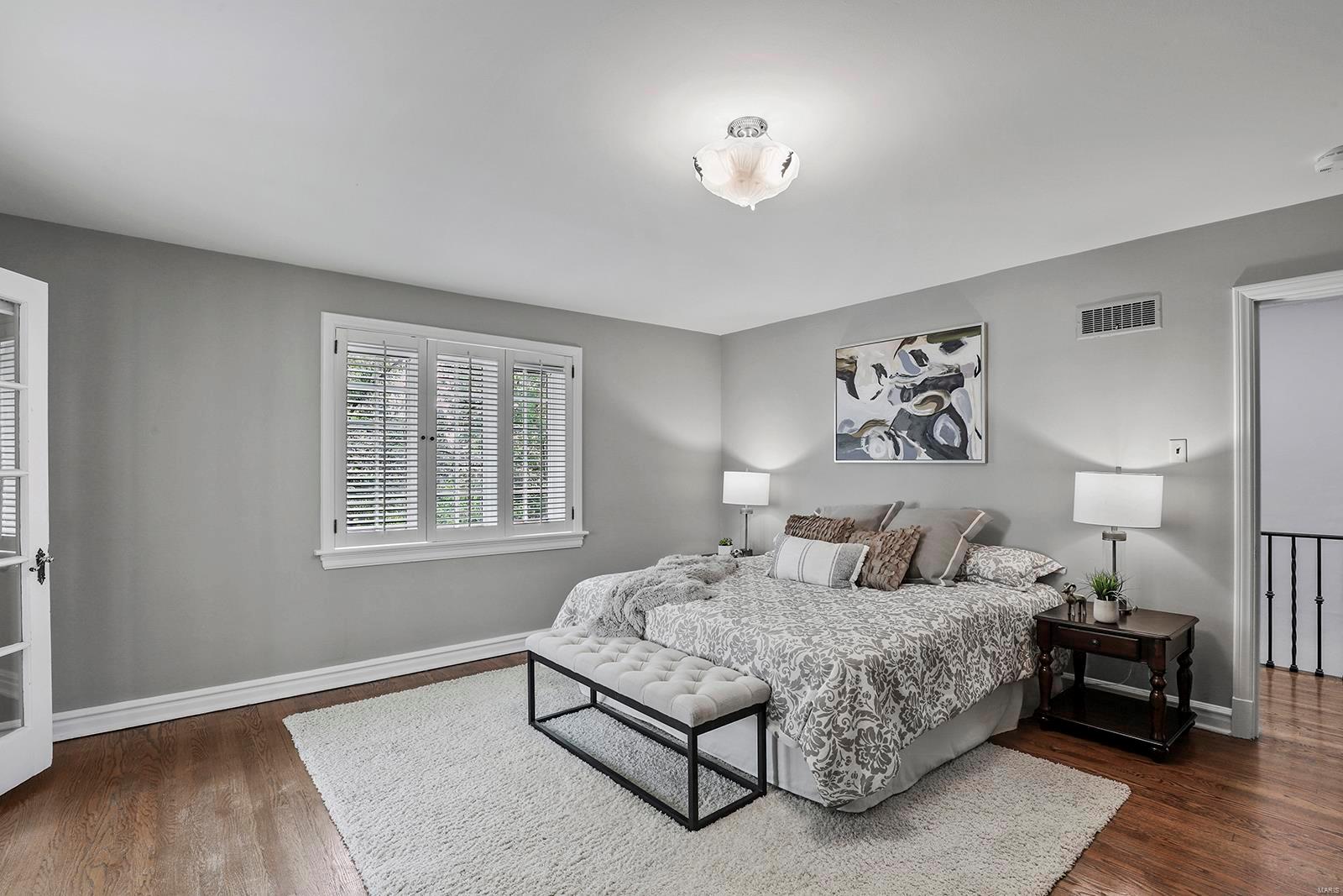 Davis Place - Residential