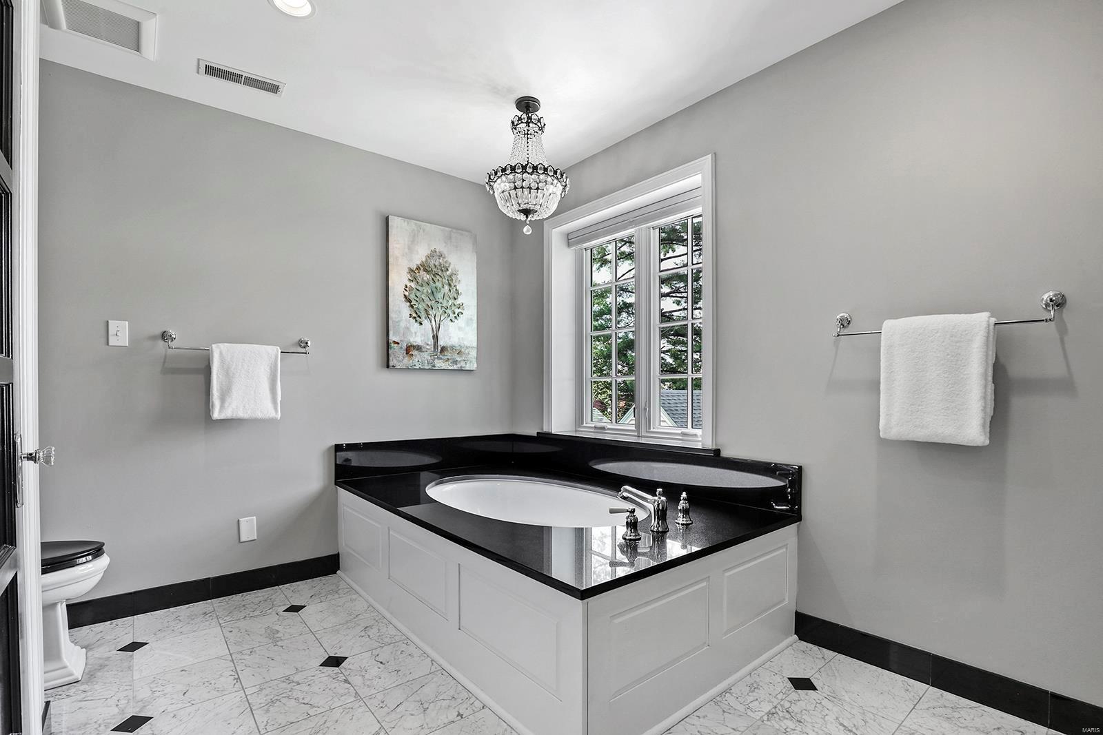 Davis Place - Residential