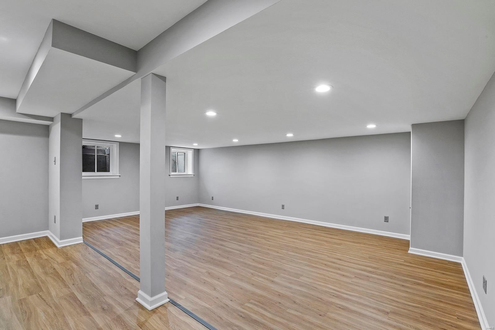 Davis Place - Residential