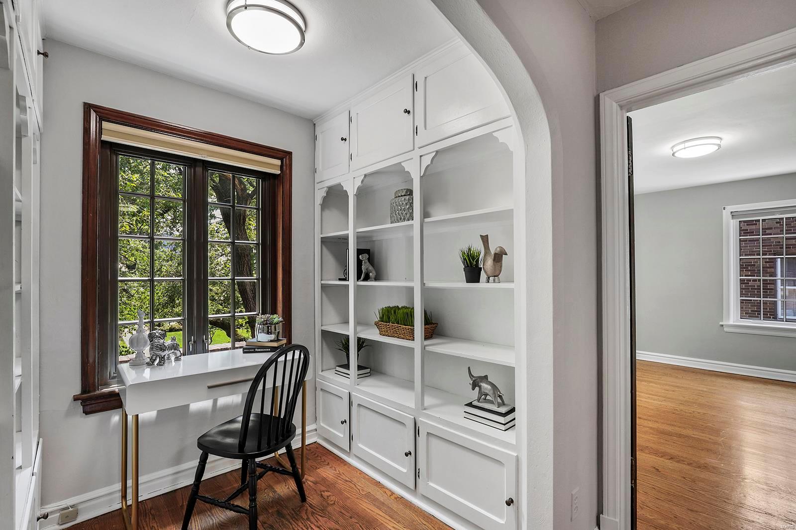 Davis Place - Residential