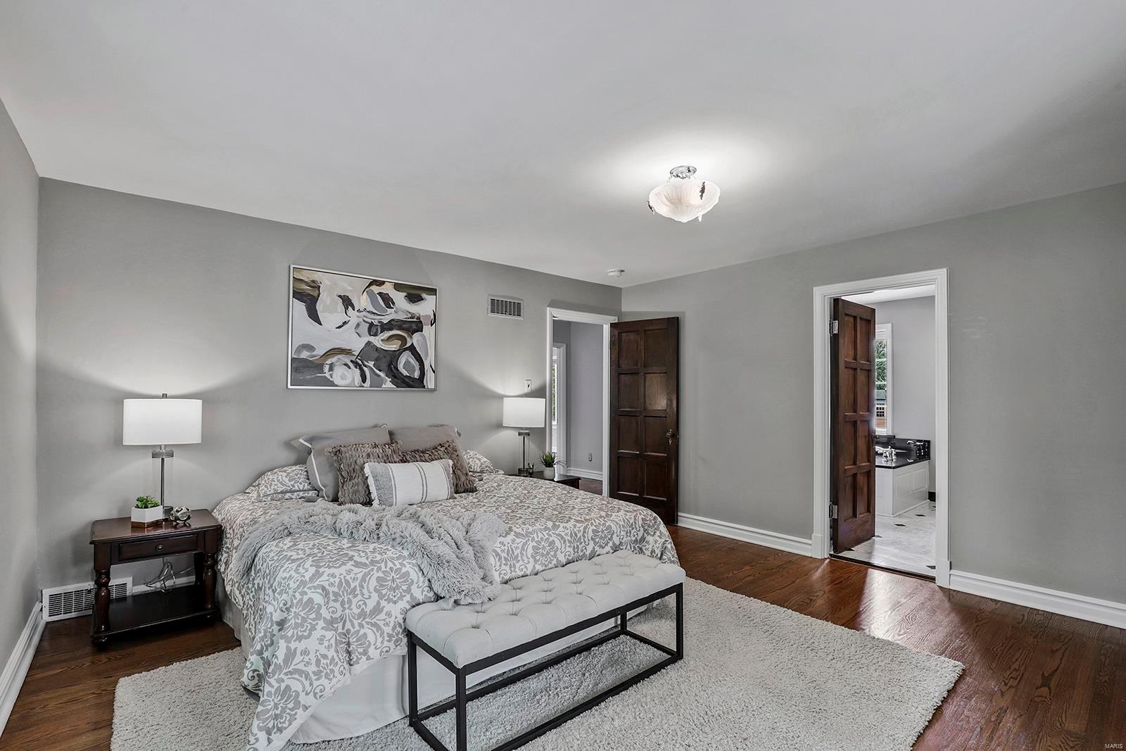 Davis Place - Residential