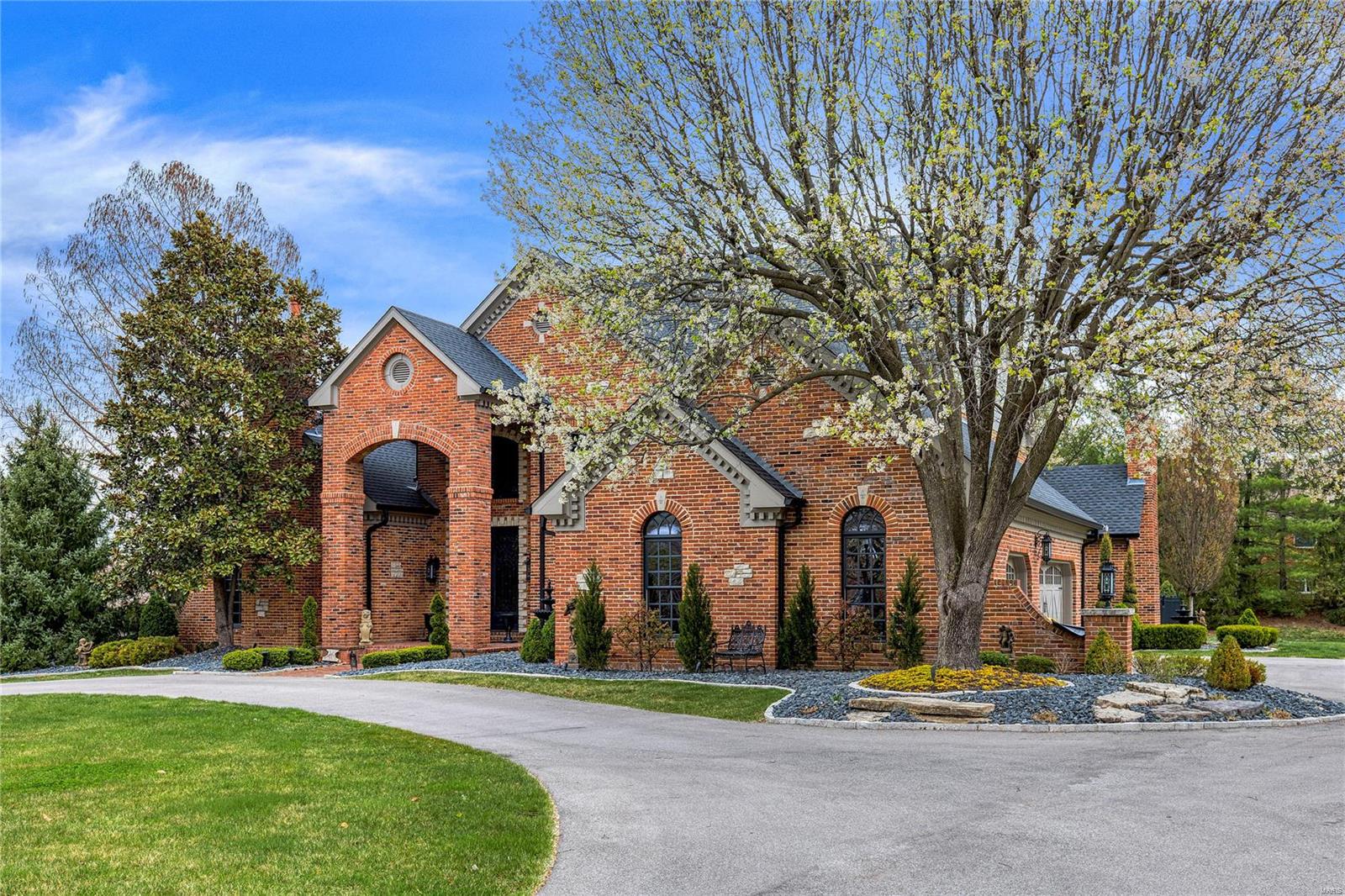 The Hamptons - Residential