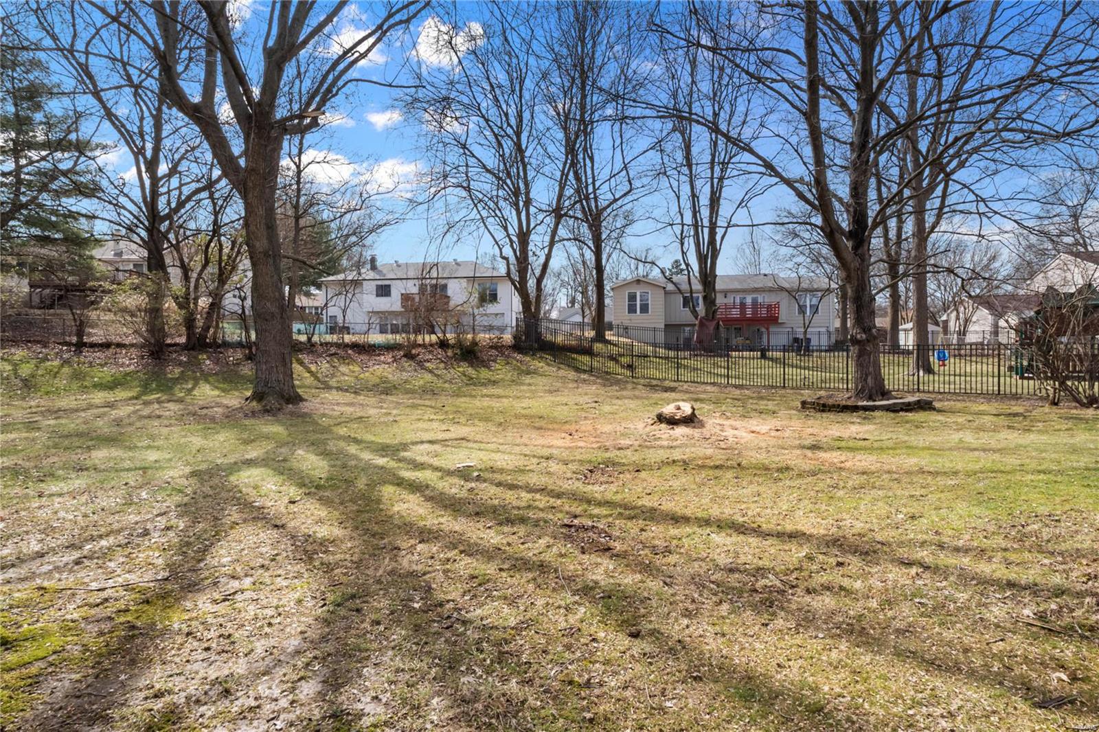 Brookdale Estates 2nd Add 14 - Residential