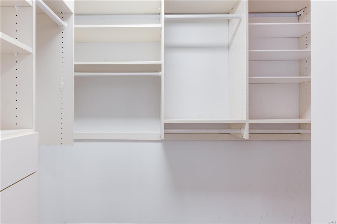 Coeur De Royale Condo Ph III - Residential