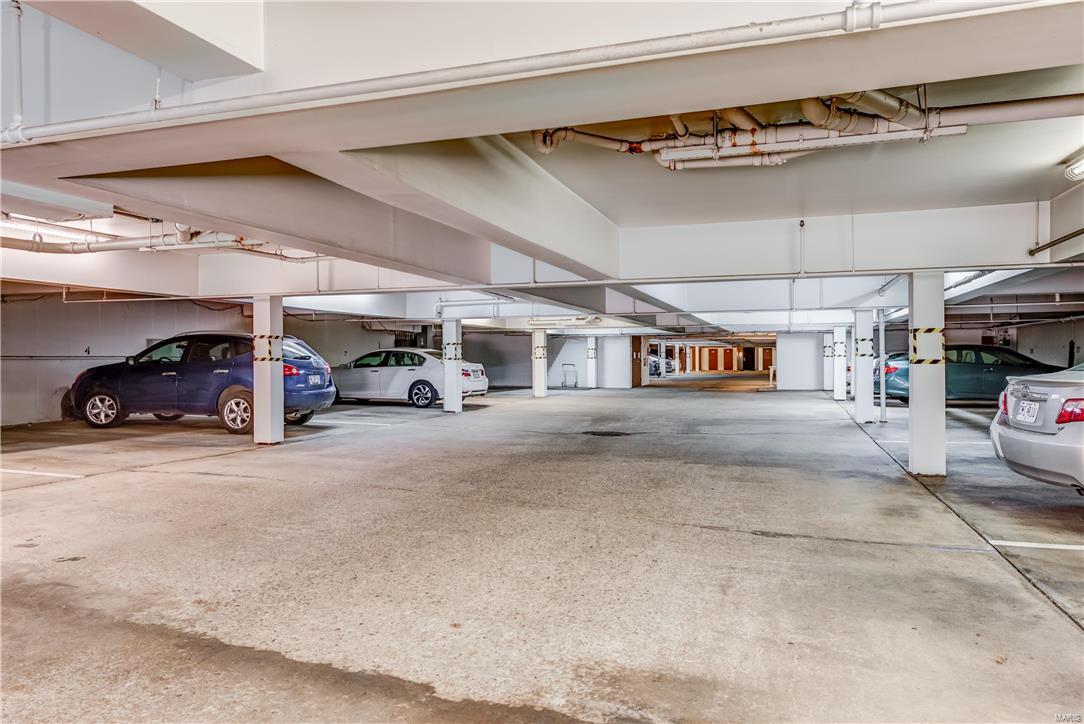 Coeur De Royale Condo Ph III - Residential