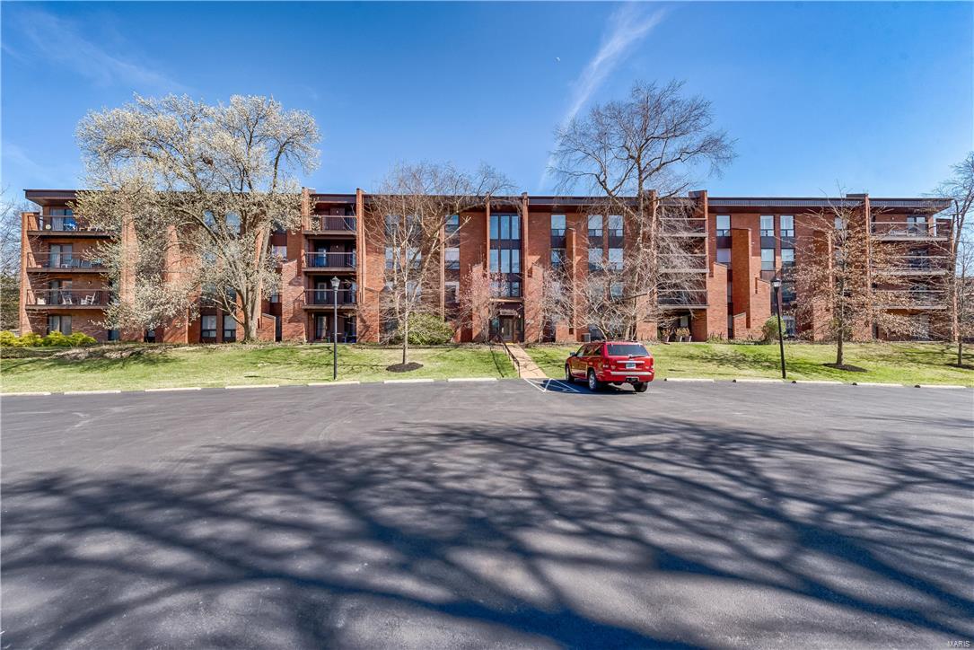 Coeur De Royale Condo Ph III - Residential