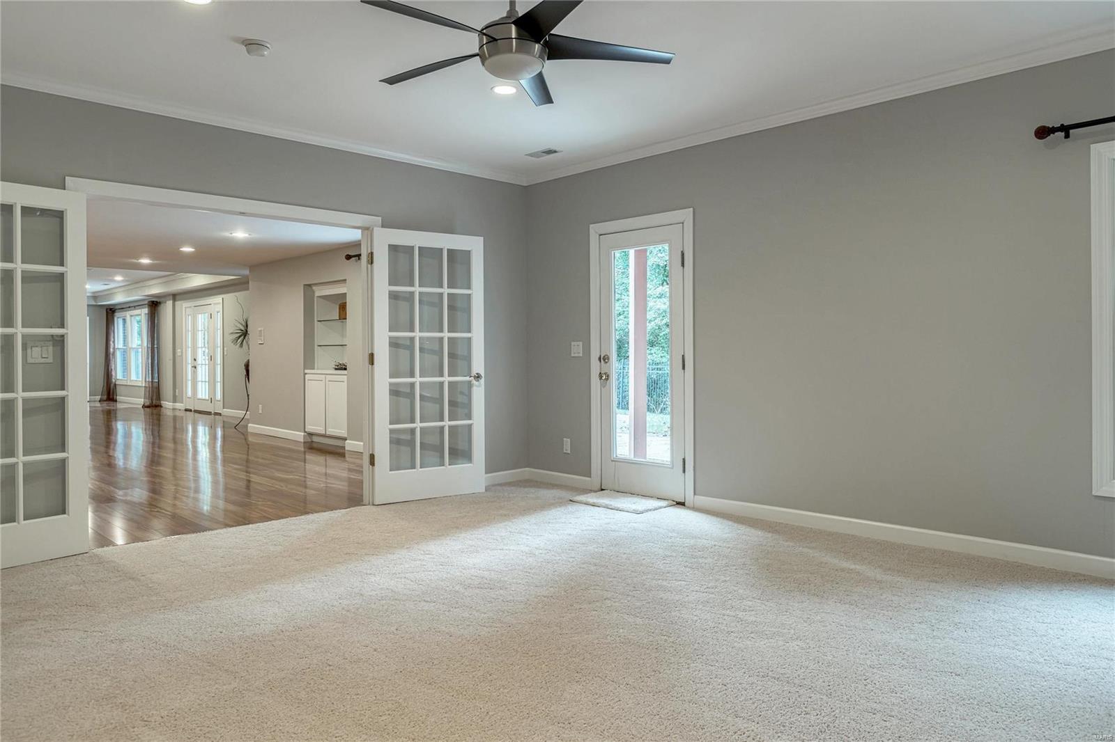 Topping Pointe Estates - Residential