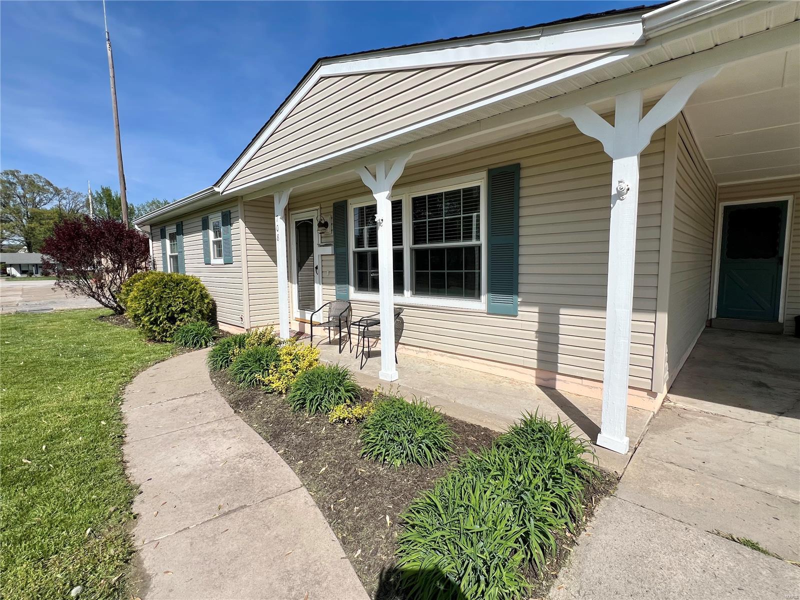 708 S State Highway 47