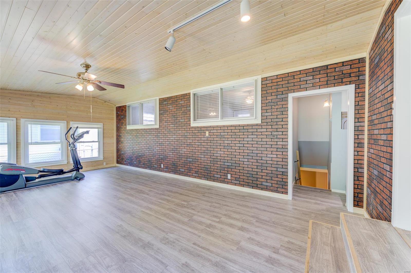 Lynn Meadows 2 - Residential