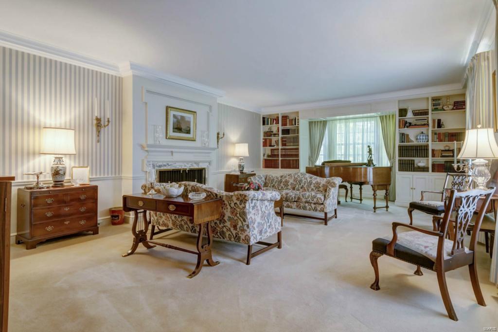 Country Life Acres - Residential