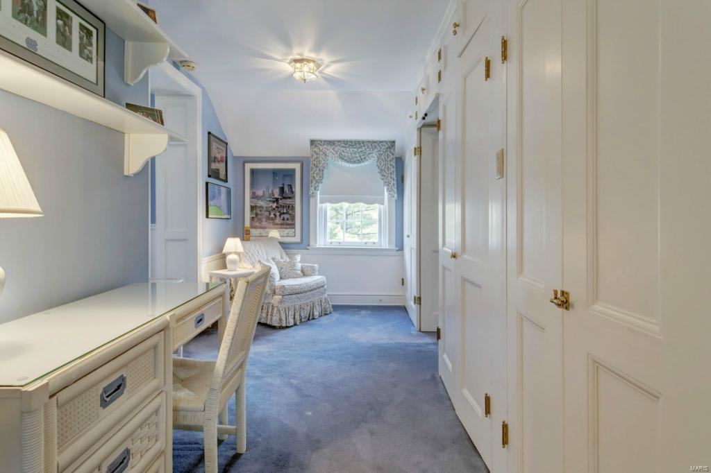 Country Life Acres - Residential