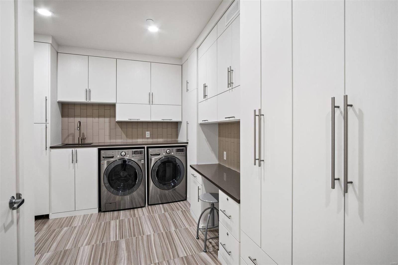 Maryland Walk A Condo - Residential