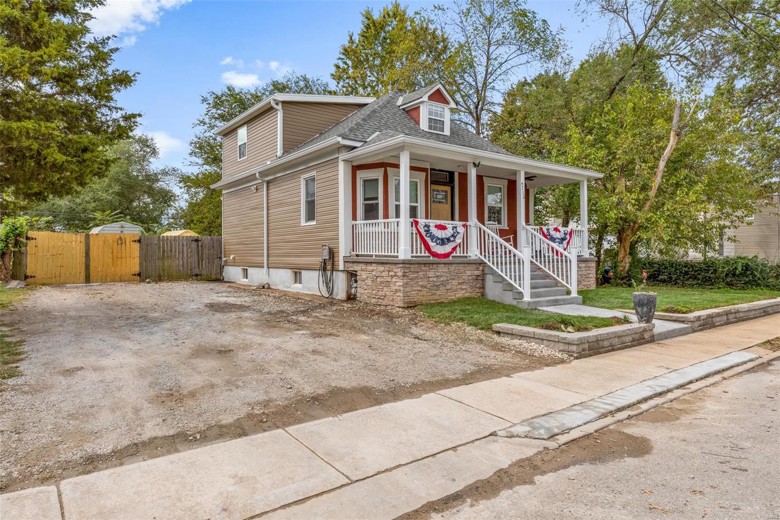 Mcdermott & Haydens Hannover Heights - Residential