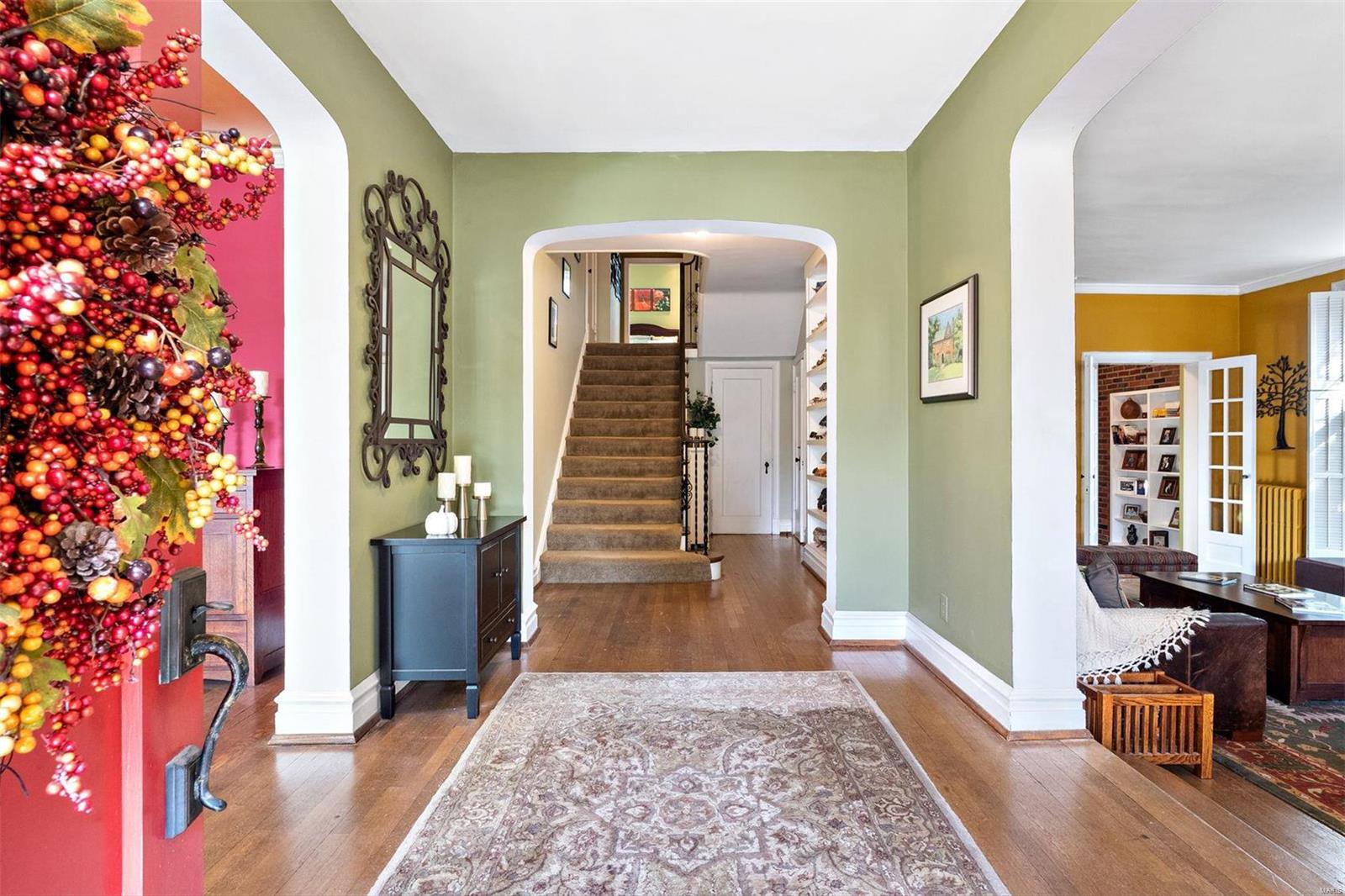 Davis Place - Residential