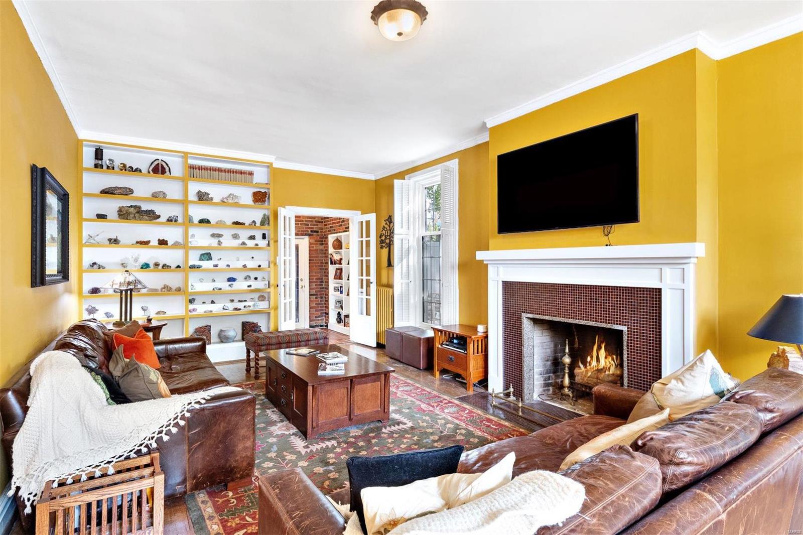 Davis Place - Residential