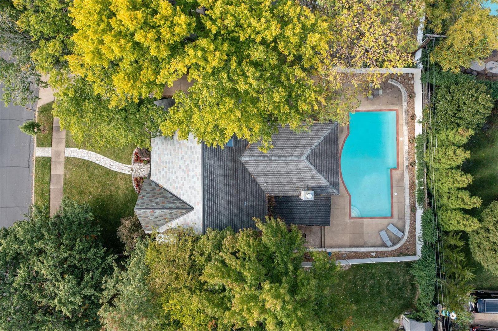 Davis Place - Residential