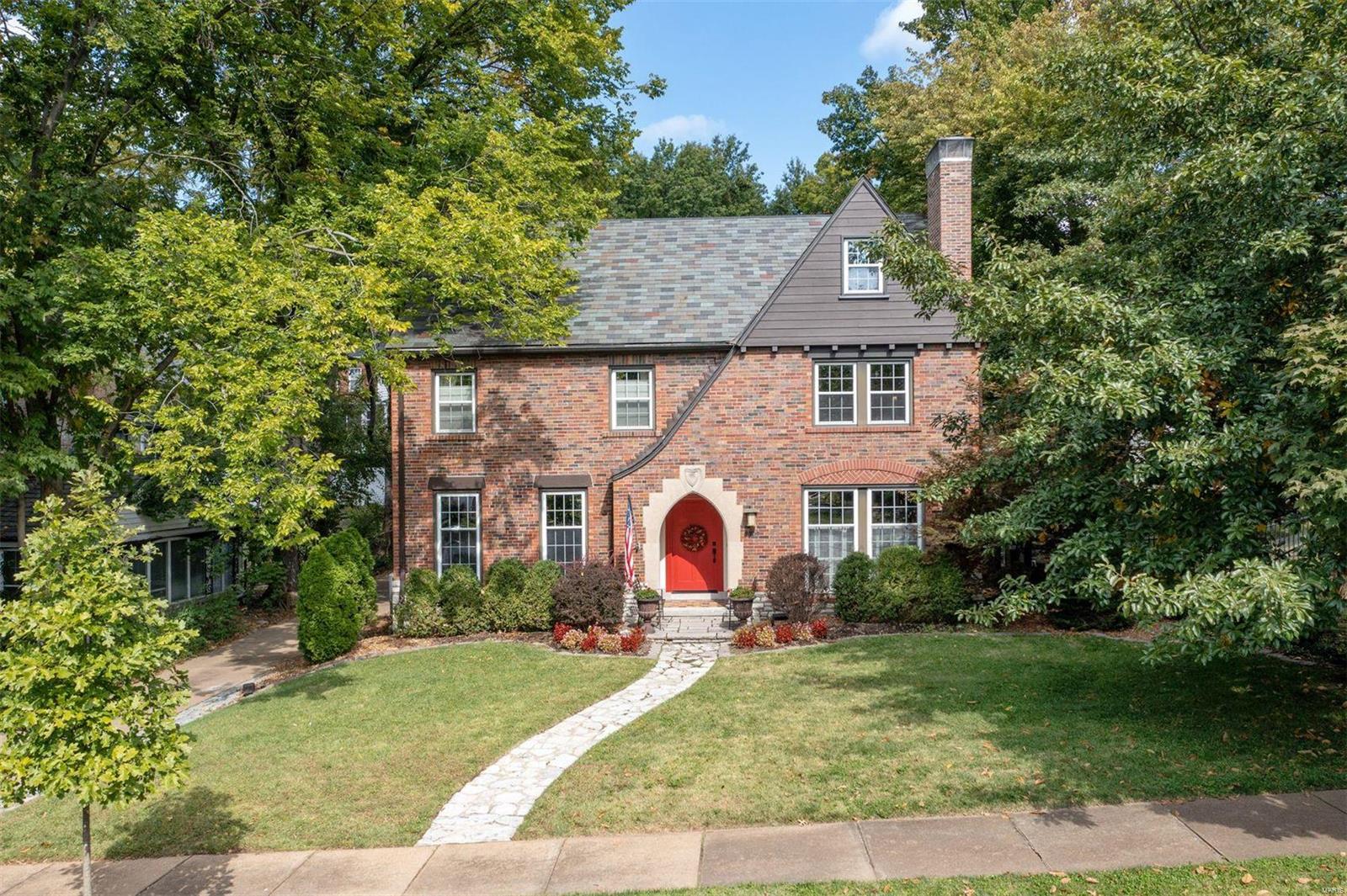 Davis Place - Residential