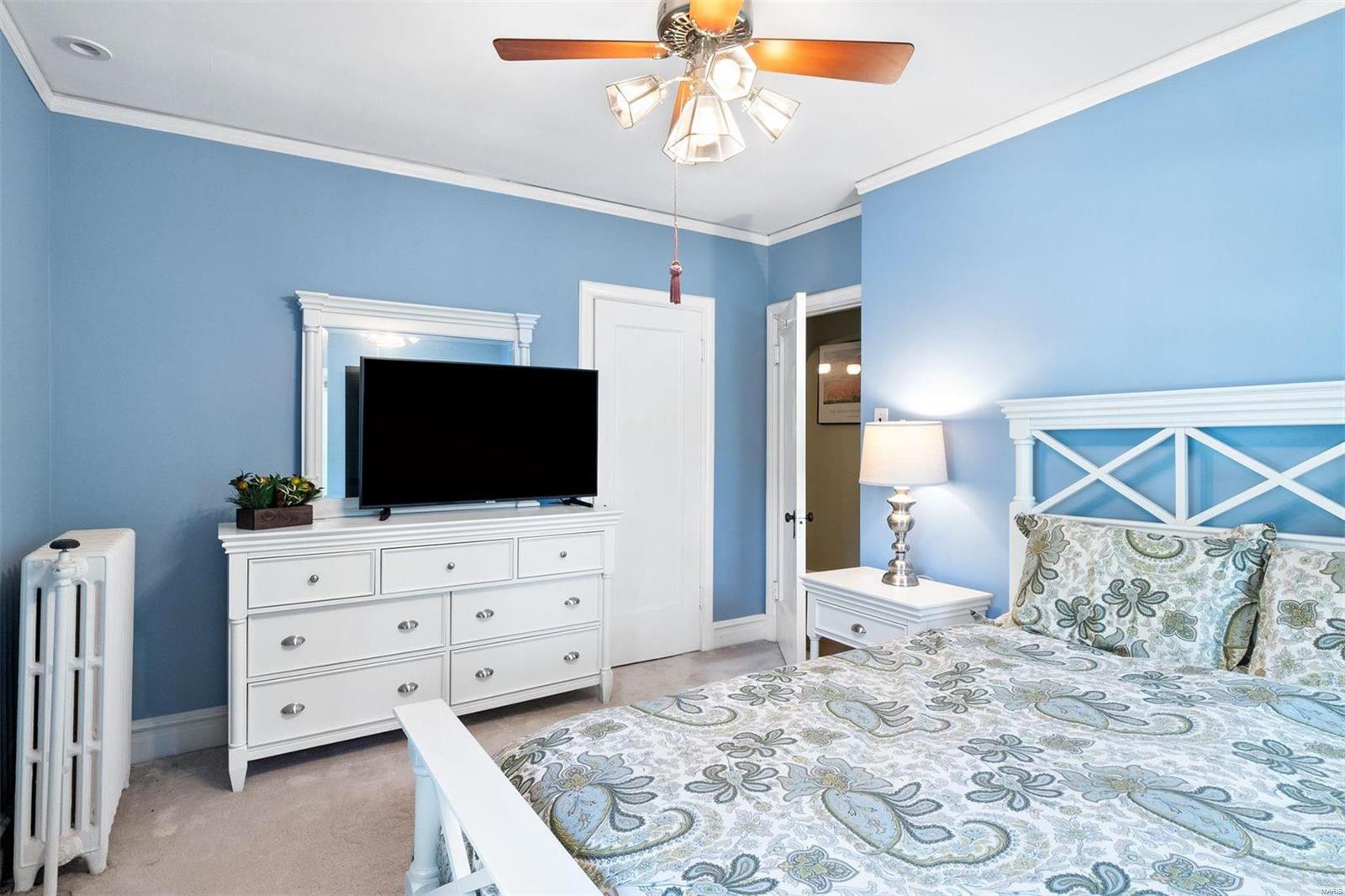 Davis Place - Residential