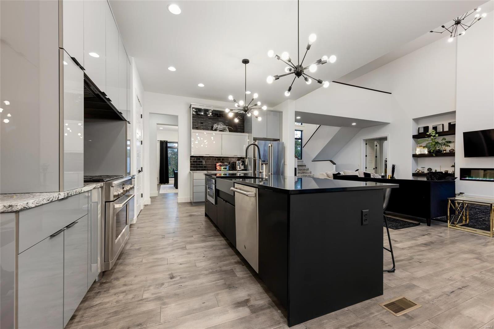 Berkshire Lts 56 Thru 59 & 66 Thru 84 - Residential