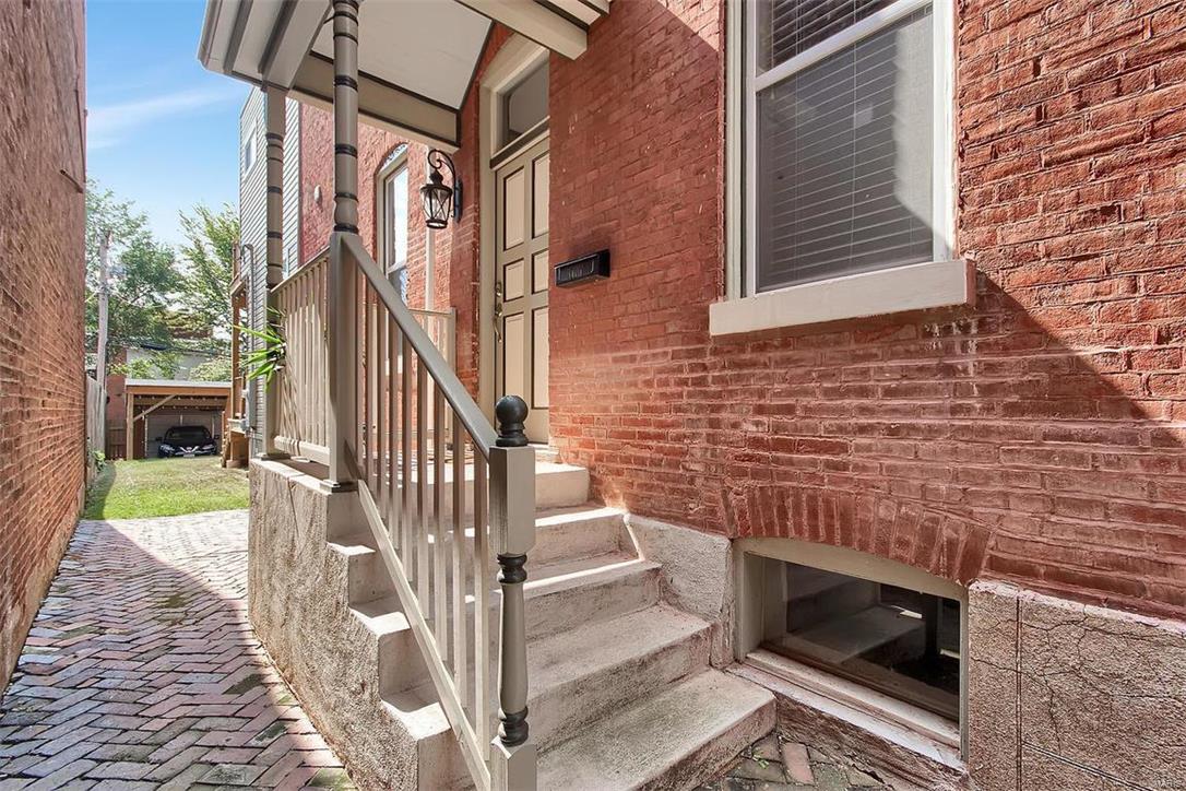 Barsaloux - Residential Lease