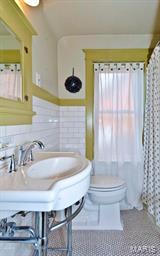 Holly Hills - Residential