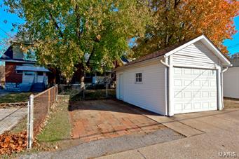 Holly Hills - Residential