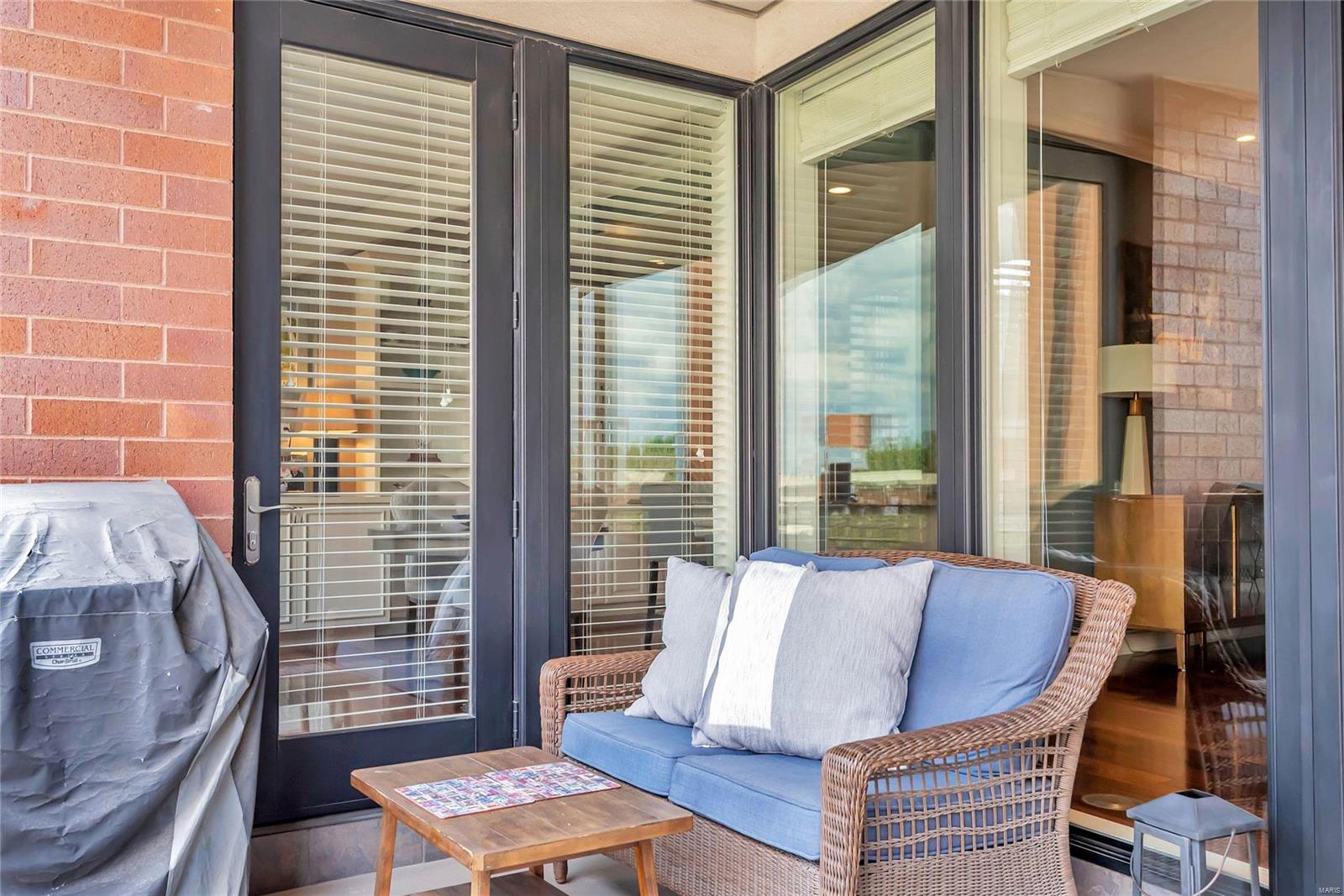 Crescent Condo - Residential