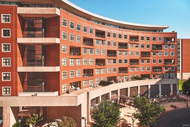 Crescent Condo - Residential