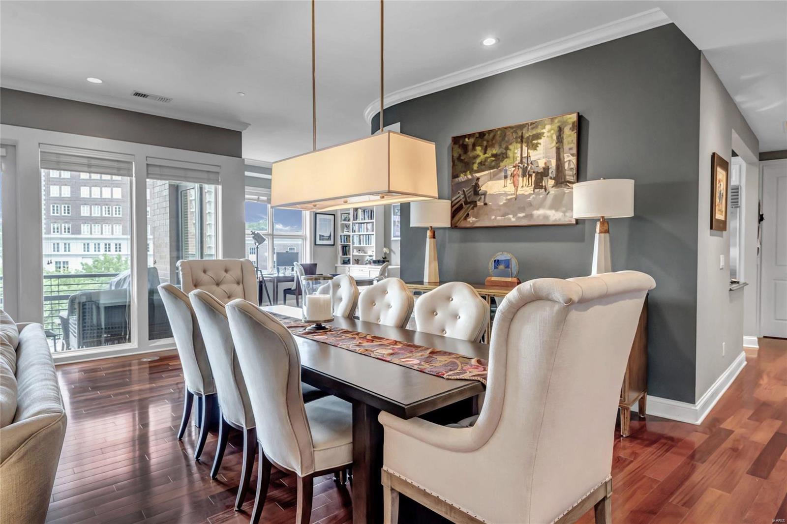 Crescent Condo - Residential