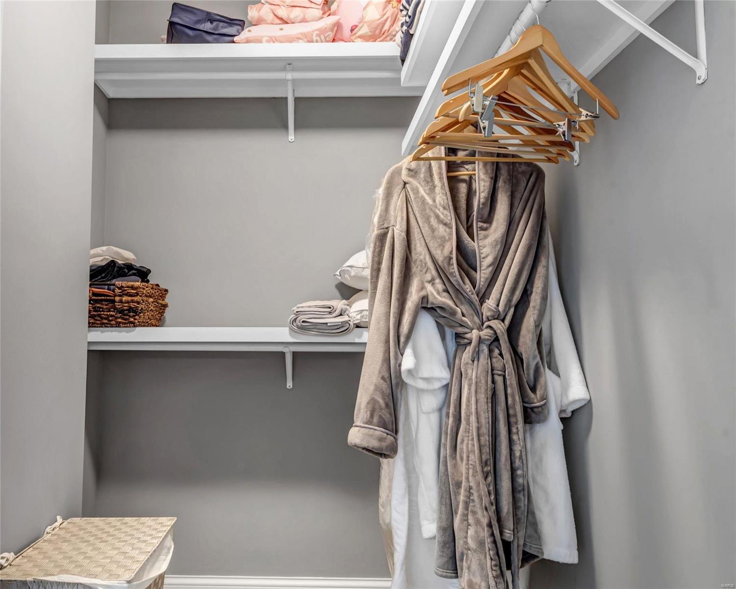 Crescent Condo - Residential